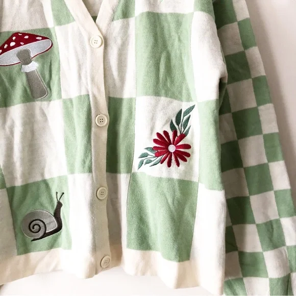 SOLD🛑Thorn Fable Cottagecore Whimsy Embroidered Patch Checkered Oversized Cardi - Picture 6 of 11